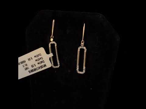 Rotating video showing the jewelry item