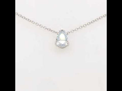 Rotating video showing the jewelry item