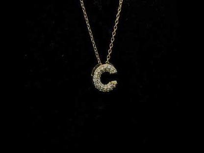 Rotating video showing the jewelry item