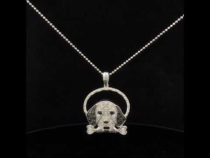 Rotating video showing the jewelry item