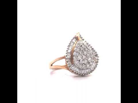 Rotating video showing the jewelry item