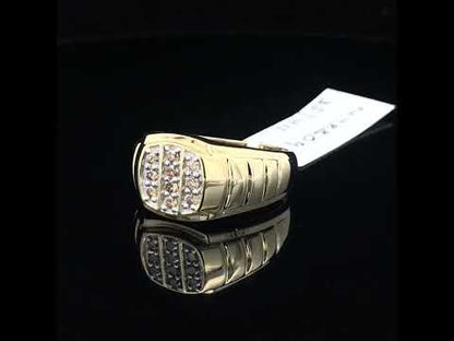 Rotating video showing the jewelry item
