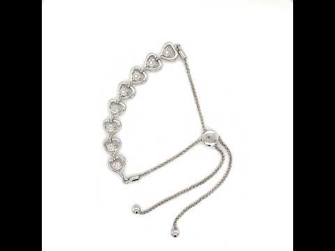 Rotating video showing the jewelry item