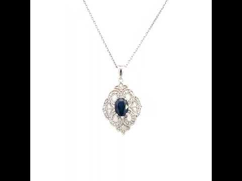 Rotating video showing the jewelry item