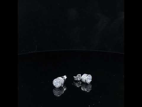 Rotating video showing the jewelry item