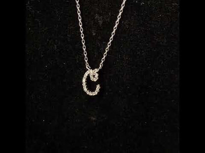 Rotating video showing the jewelry item