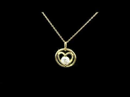 Rotating video showing the jewelry item