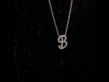 Rotating video showing the jewelry item