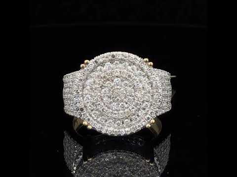 Rotating video showing the jewelry item