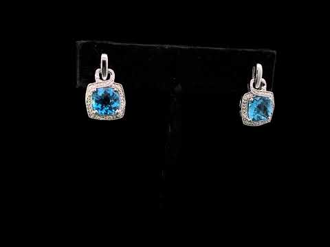 Rotating video showing the jewelry item