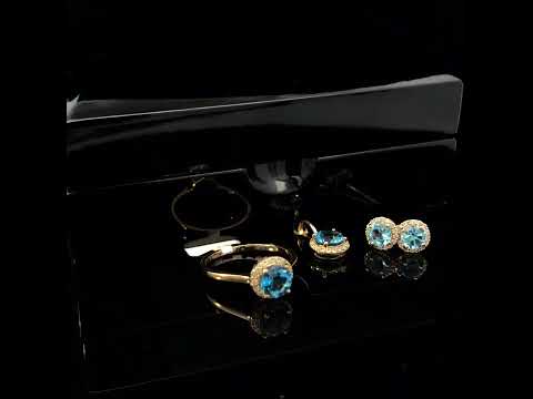 Rotating video showing the jewelry item