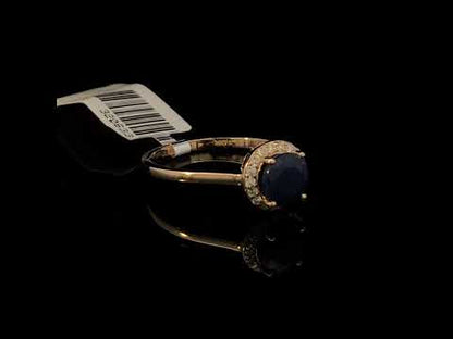 Rotating video showing the jewelry item