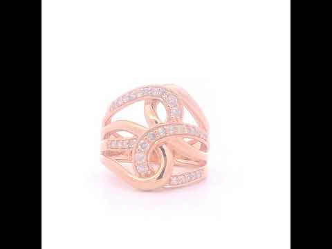 Rotating video showing the jewelry item