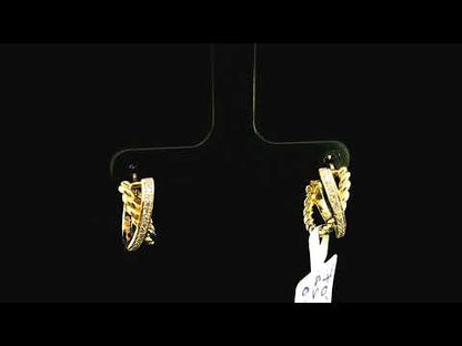 Rotating video showing the jewelry item