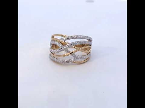 Rotating video showing the jewelry item