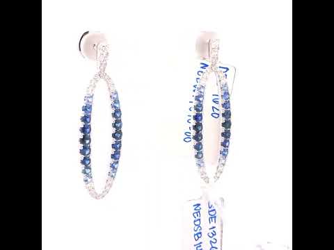 Rotating video showing the jewelry item