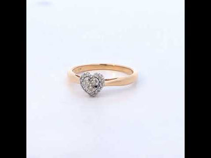 Rotating video showing the jewelry item