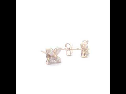 Rotating video showing the jewelry item