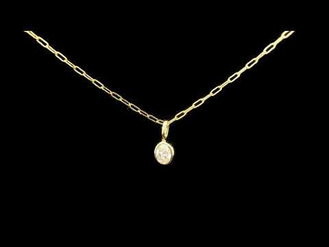 Rotating video showing the jewelry item