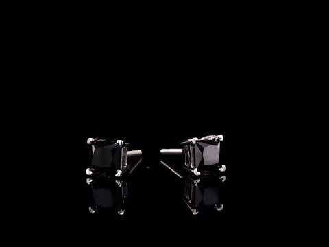 Rotating video showing the jewelry item