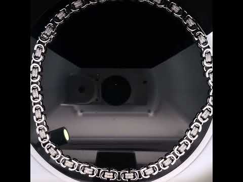 Rotating video showing the jewelry item