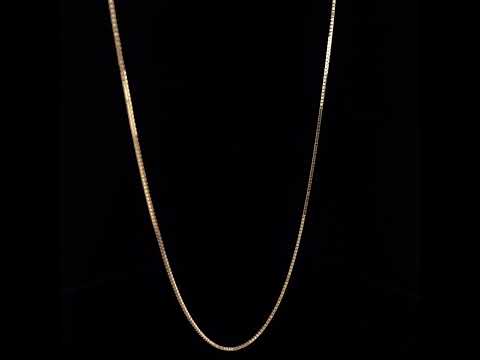 Rotating video showing the jewelry item