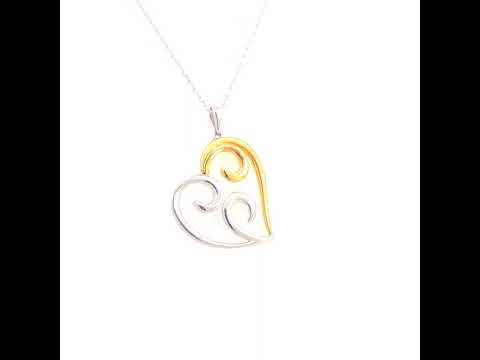 Rotating video showing the jewelry item