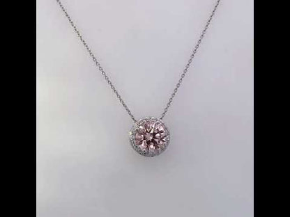 Rotating video showing the jewelry item