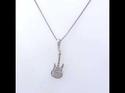 Rotating video showing the jewelry item