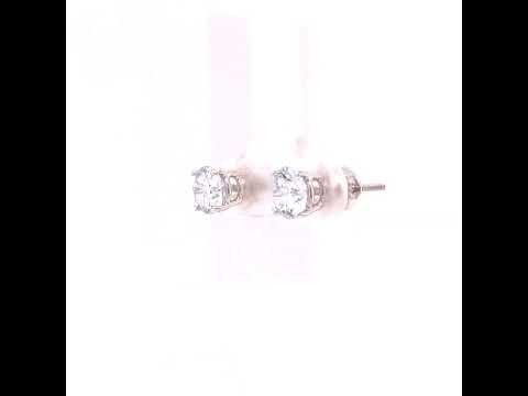 Rotating video showing the jewelry item