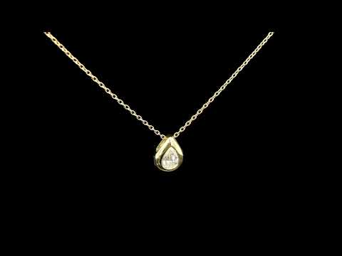 Rotating video showing the jewelry item