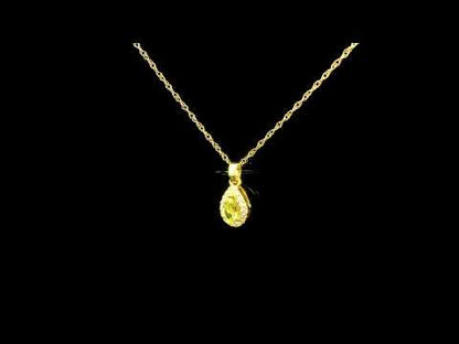 Rotating video showing the jewelry item