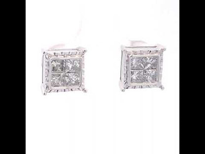 Rotating video showing the jewelry item