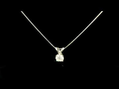 Rotating video showing the jewelry item
