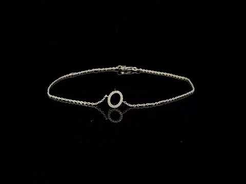 Rotating video showing the jewelry item