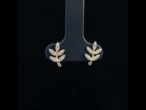 Rotating video showing the jewelry item