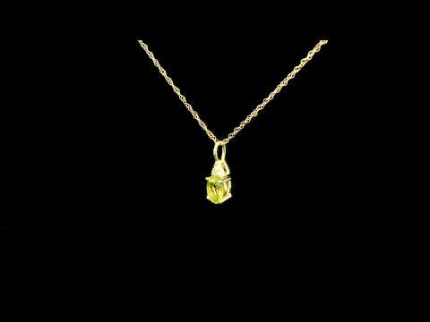 Rotating video showing the jewelry item