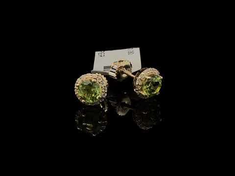 Rotating video showing the jewelry item