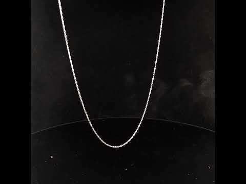 Rotating video showing the jewelry item