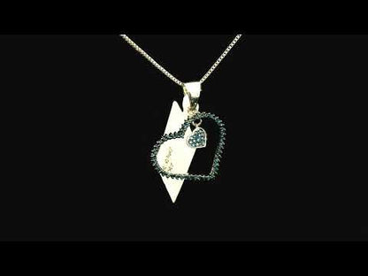 Rotating video showing the jewelry item