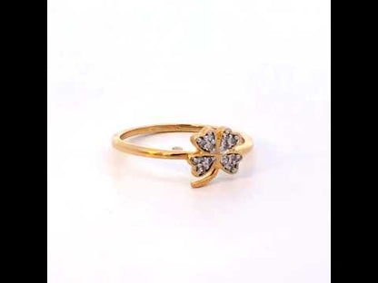 Rotating video showing the jewelry item