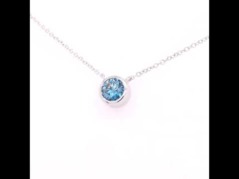 Rotating video showing the jewelry item