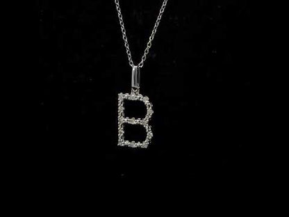 Rotating video showing the jewelry item
