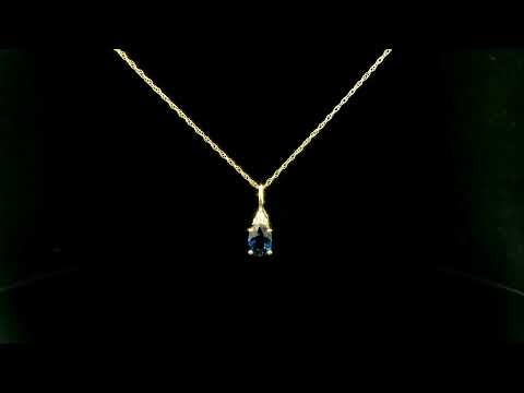 Rotating video showing the jewelry item