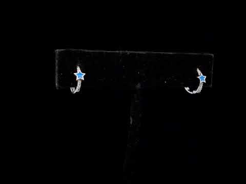 Rotating video showing the jewelry item