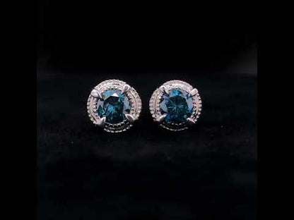 Rotating video showing the jewelry item