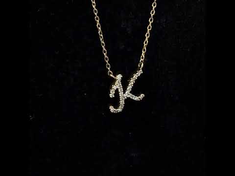 Rotating video showing the jewelry item