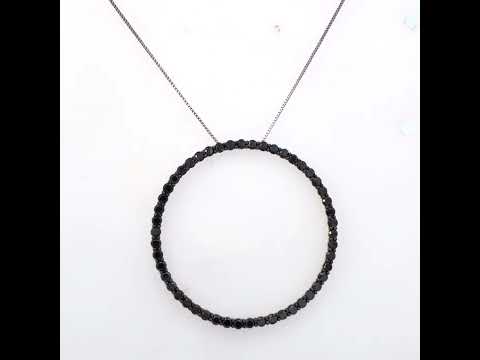 Rotating video showing the jewelry item