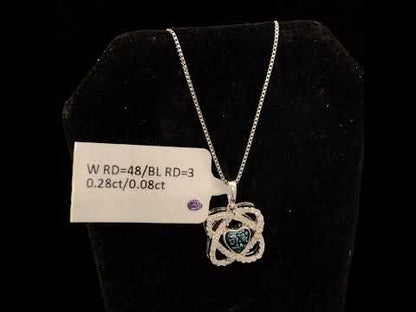 Rotating video showing the jewelry item