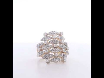 Rotating video showing the jewelry item